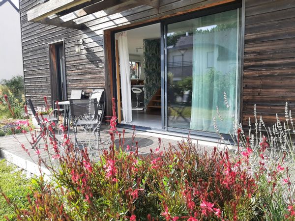 Visiter la Bretagne en train ! Maison bois proche rennes