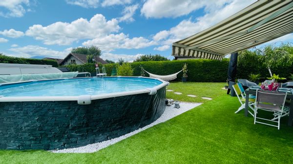 Maison familiale avec piscine à 10 min du lac d’Annecy