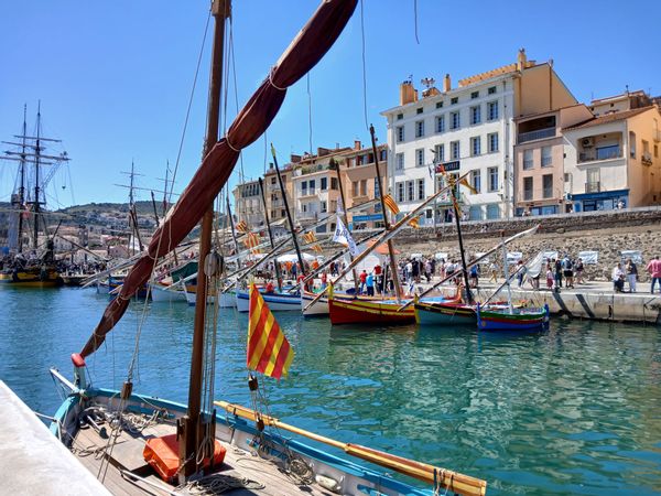 Joli appartement avec superbe vue sur le port.