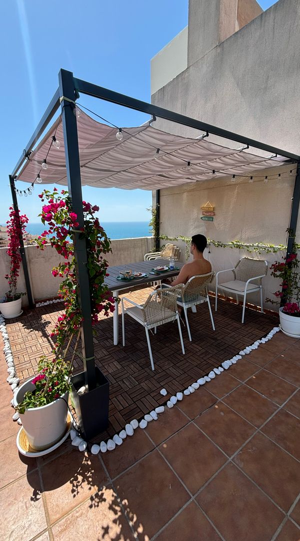 Appartement avec rooftop vue mer & montagne