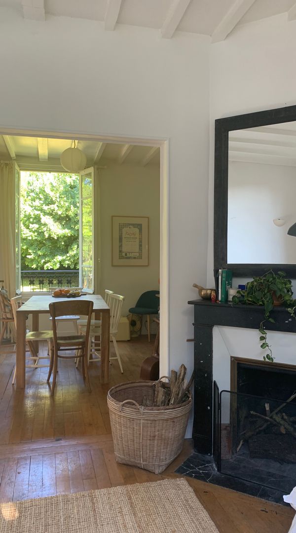 Maison et jardin de charme en bord de Seine