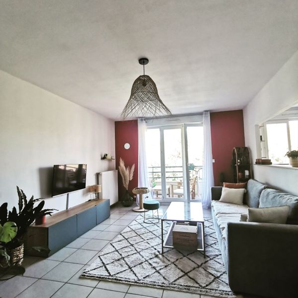 Appartement cosy proche de Lyon