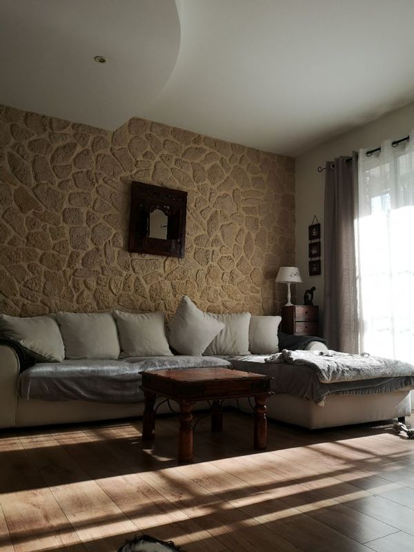 Entre Versailles et Paris, balcon-terrasse, appartement face à la forêt
