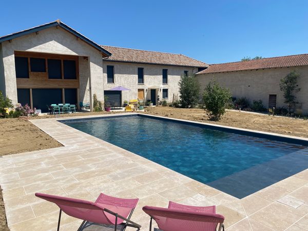 La maison de Yann et Marion. 30 min de Lyon, au cœur de la Dombes, proche du Beaujolais