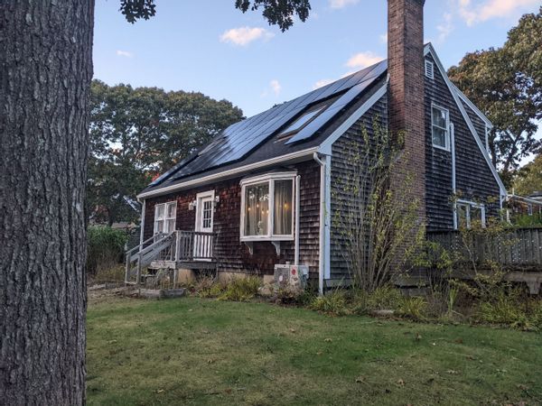 La maison de Allyson & Rizwan