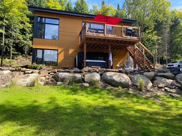 Élégant chalet scandinave au cœur des montagnes