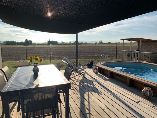 Maison dans le Sud avec piscine et vue sur le Mont-Ventoux