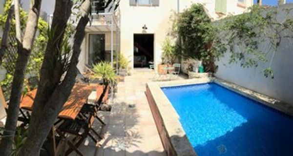 VILLA HOUSE AIGUES MORTES INTRAMUROS HEATEN POOL (APRIL/OCTOBER)-PATIO- -SUD One week minimum stay