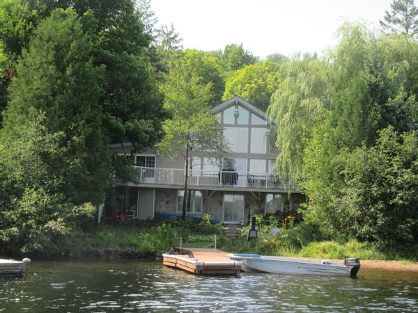 Un chalet en pleine nature Québécoise
