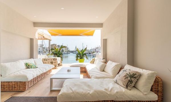 Maison bord de canal empuriabrava