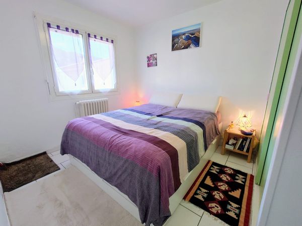 Chambre privée à Foix, au pied des Pyrérénées