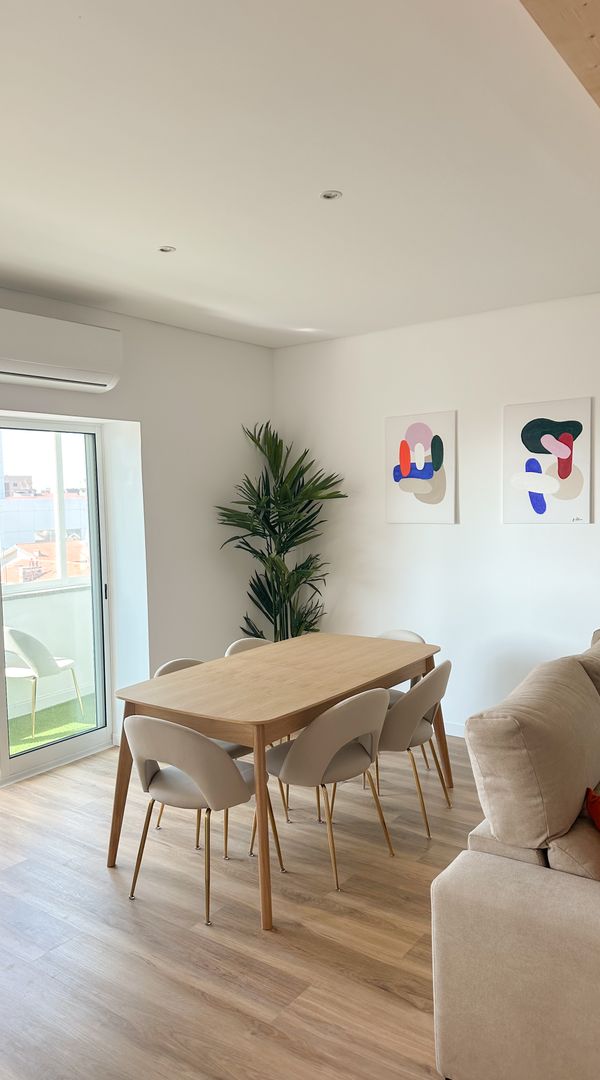Your beautifully furnished apartment in Porto