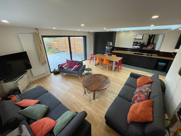 Grande maison en Normandie cherche invités GP en août
