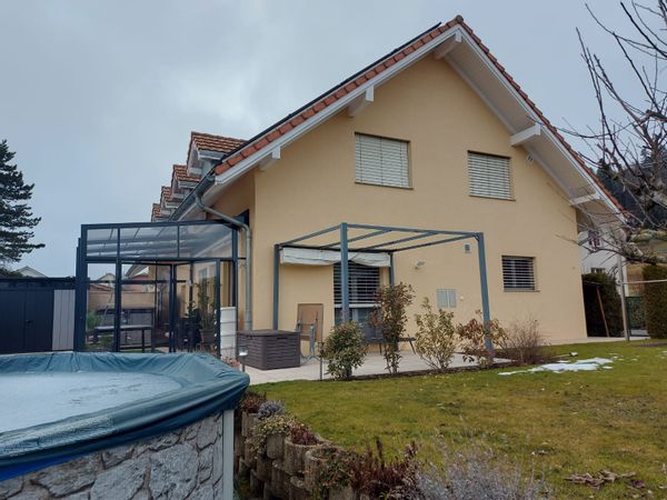 Maison dans la prairie proche de la ville et à 25 min des pistes de Ski