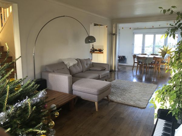 La maison de Yann et Linda : 5 chambres et un agréable jardin entre Paris et Disneyland, avec vélos.