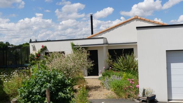 La maison de Val, Sam, Eva et Simon