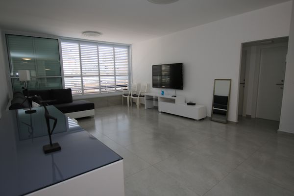 Grand 3 pièces 90m² Netanya – Israël - proche plage et Kikar - Entièrement rénové