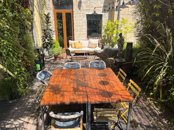 Magnifique appartement centre ville, de 215 M2, 4 chambres, 3 salle de bain,  terrasse végétalisée.