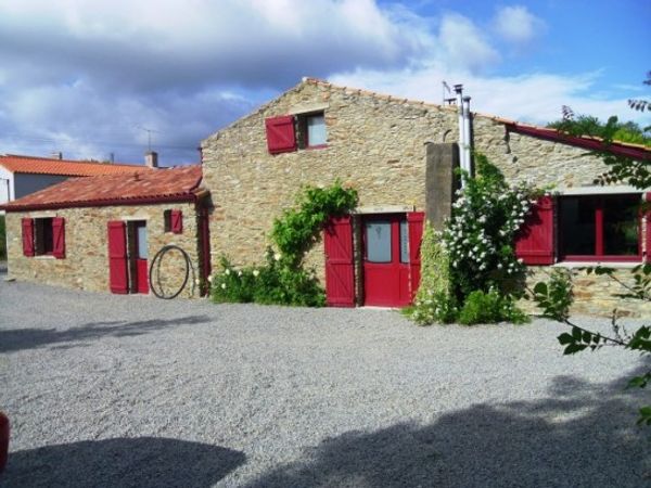Maison en pierre à La Garnache, France