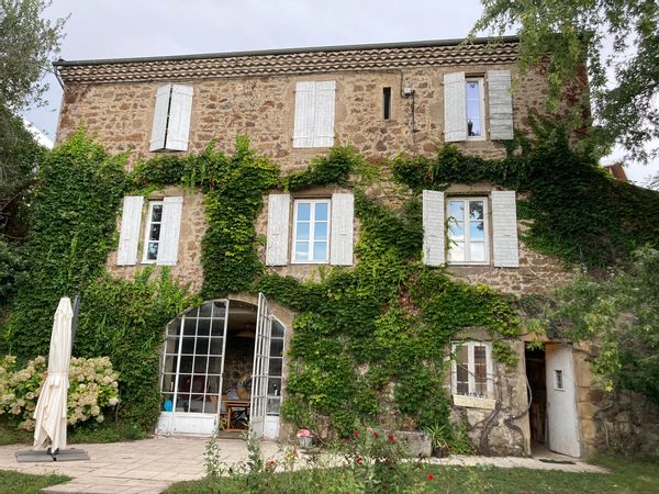 Summer 2026 booked - La maison Leïa - Écrin de verdure au cœur de l’Ardèche du Nord.