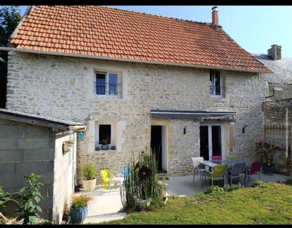 la chambre privée de Jocelyne .