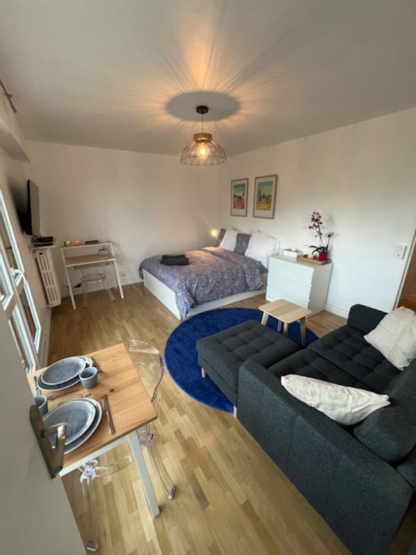 Studio cosy à Rueil-Malmaison – 300 m du RER A, accès direct Paris