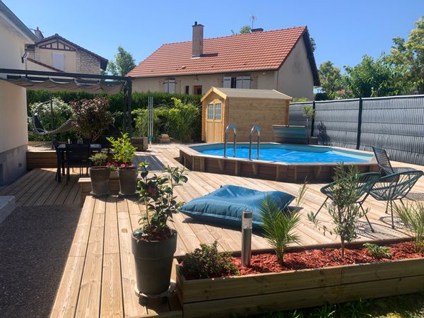 Maison au calme avec piscine
