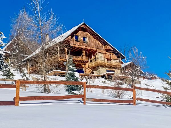 Chalet authentique des Alpes classé 5* refait à neuf en pleine nature Hiver/Été