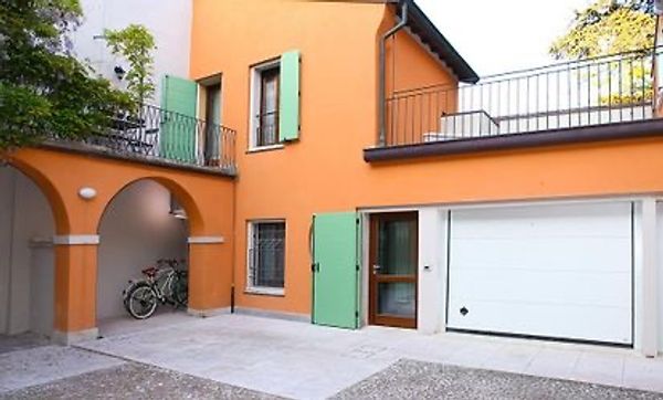 La maison de Federica (Matilde di Canossa)