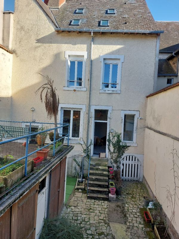Maison de La Famille Lhonneur
