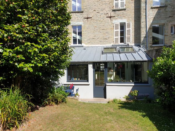 Maison cherbourgeoise familiale en plein centre ville