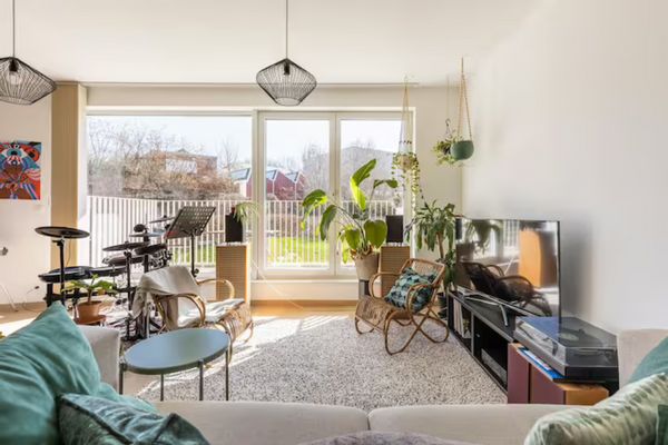 Forest: Appartement récent et lumineux