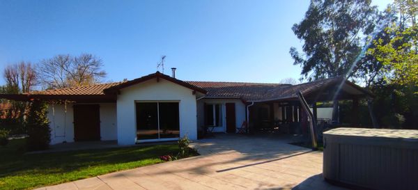 La maison de Cynthia à 5 km de la plage (Landes)