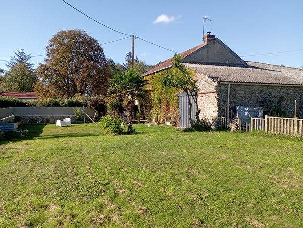 La maison de Baptiste et Marine avec jardin clos
