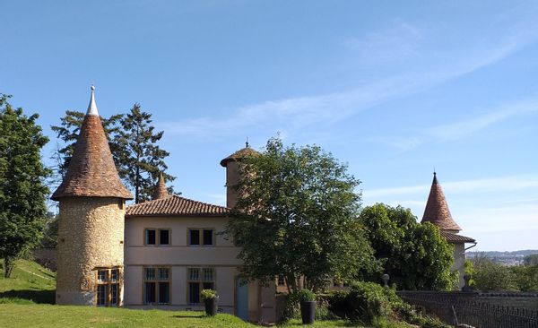 Grande maison familiale dans le beaujolais