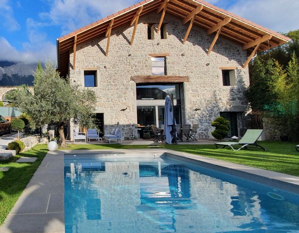Maison de charme au cœur des Alpes