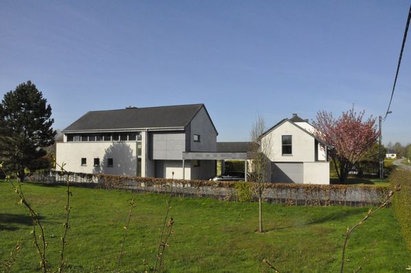 maison 4 façades, grand jardin, quartier calme