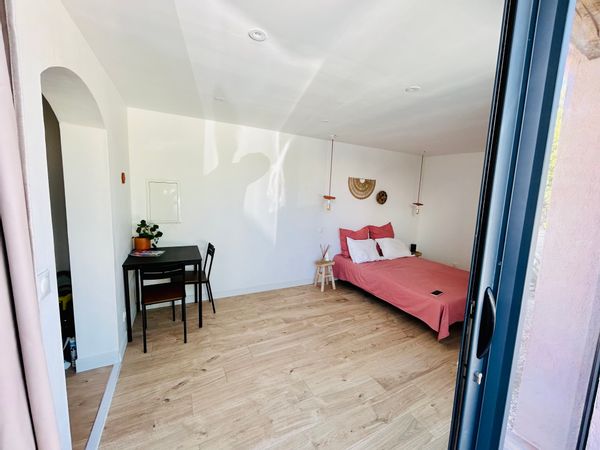 studio à Bormes