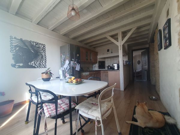 Un appartement entre ville, lacs et montagnes proche de la Suisse