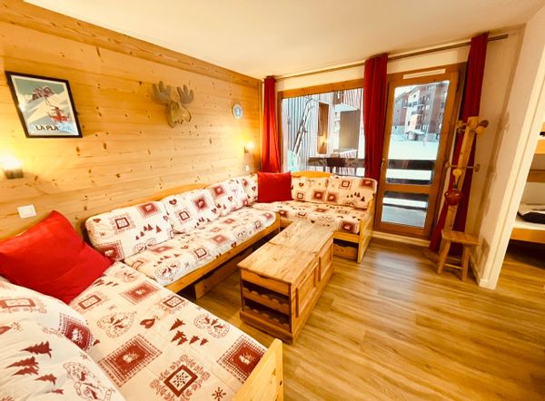 Appartement skis aux pieds ♥️ de station 2050 mètres