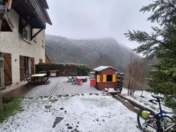Appartement RDC et jardin au sappey en chartreuse