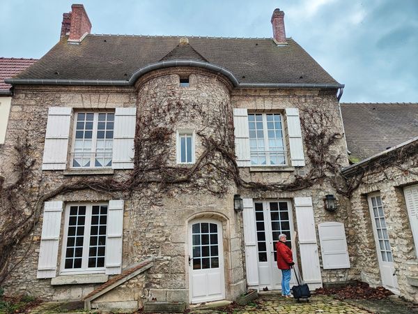 Une maison de caractère proche de Paris et de la campagne !
