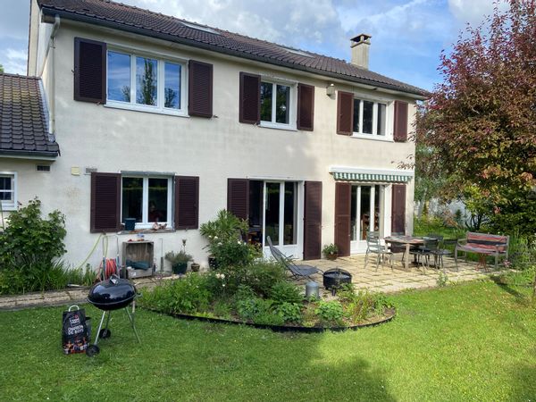 Maison dans la verdure à 10 minutes de Versailles