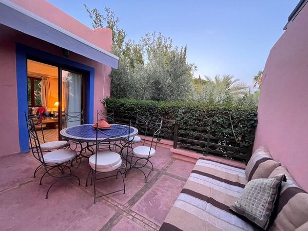 Appartement à Marrakech avec terrasse et parking - 5 nuits minimum merci