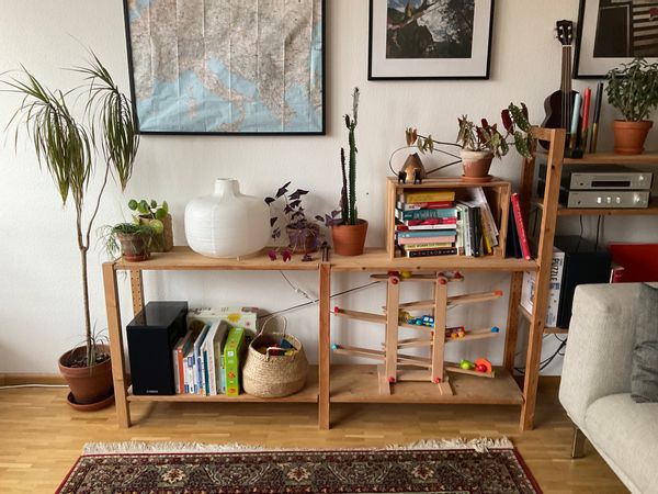 Lumineux, arty, calme et kids friendly dans le Petit Bâle. À 15mn de tout.