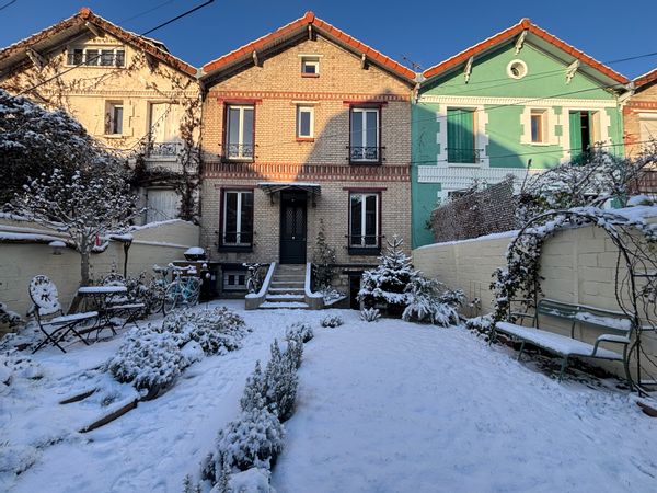 Enlarge your Paris : une maison à deux pas de Paris