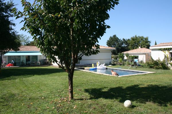 Maison entre Bordeaux et Arcachon avec piscine