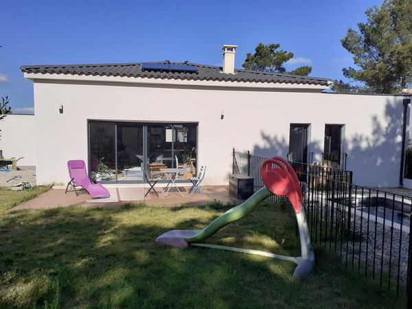 La maison de Harold et Léna. Une semaine ou plus de préférence juillet août 2026.
