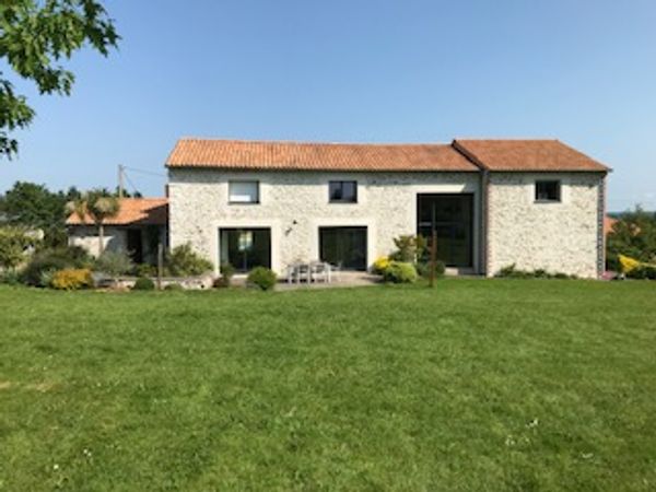 La grange rénovée d'Emeline et Alexis