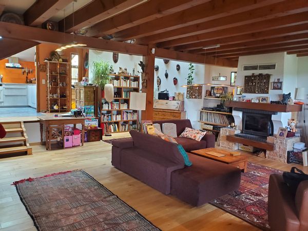 La maison de Melody, Antonin, Marie-Laure et Marc